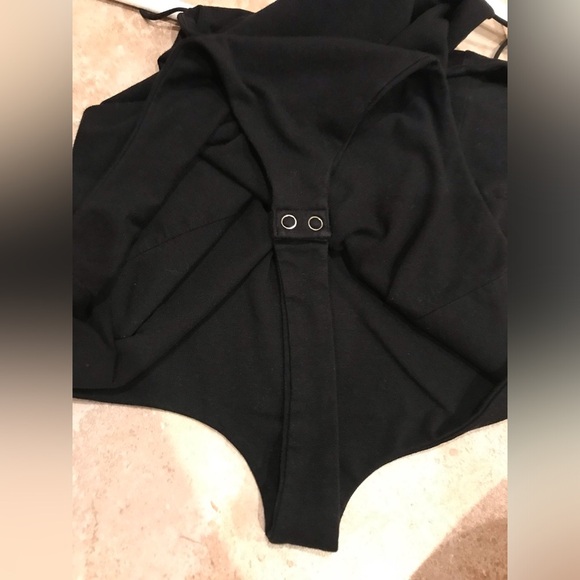Banana Republic Black Spaghetti Strap Bodysuit - Size S - Picture 11 of 12